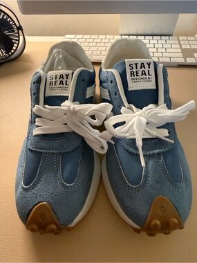NWT STAY REAL Blue Suede & Nylon Lace-Up Sneakers